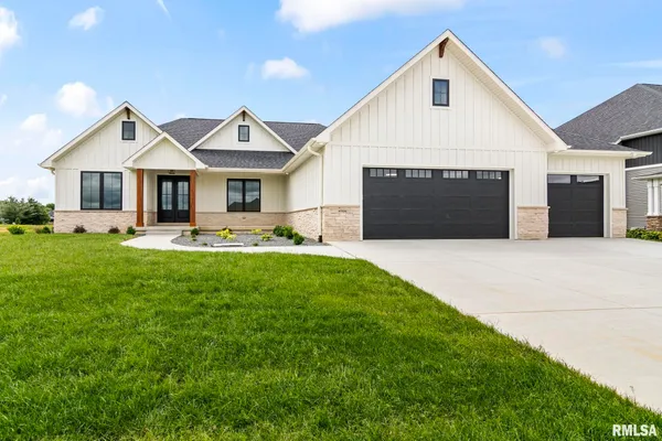 $845,000 | 4704 Berkshire Crossing, Springfield, IL 62711