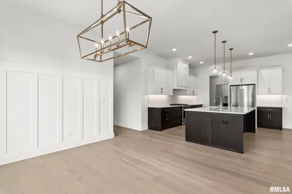 $845,000 | 4704 Berkshire Crossing, Springfield, IL 62711