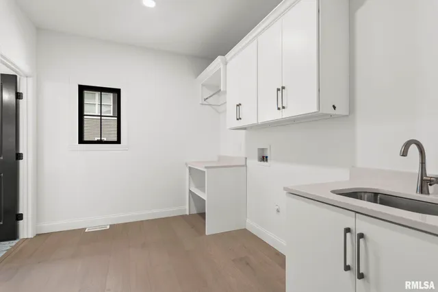 $850,000 | 4704 Berkshire Crossing, Springfield, IL 62711