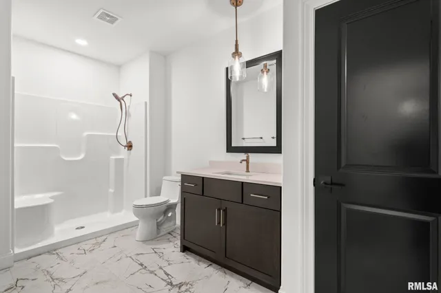 $850,000 | 4704 Berkshire Crossing, Springfield, IL 62711