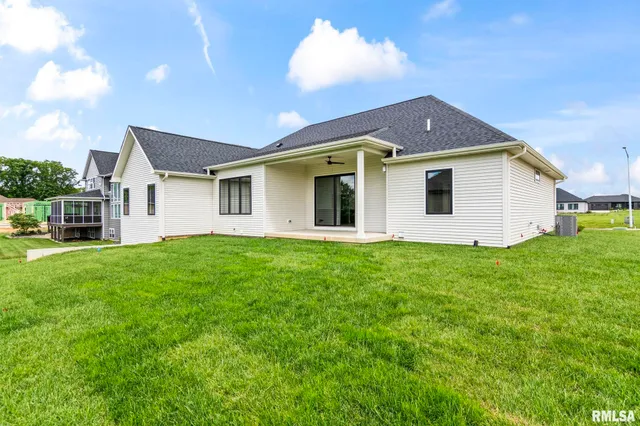 $850,000 | 4704 Berkshire Crossing, Springfield, IL 62711