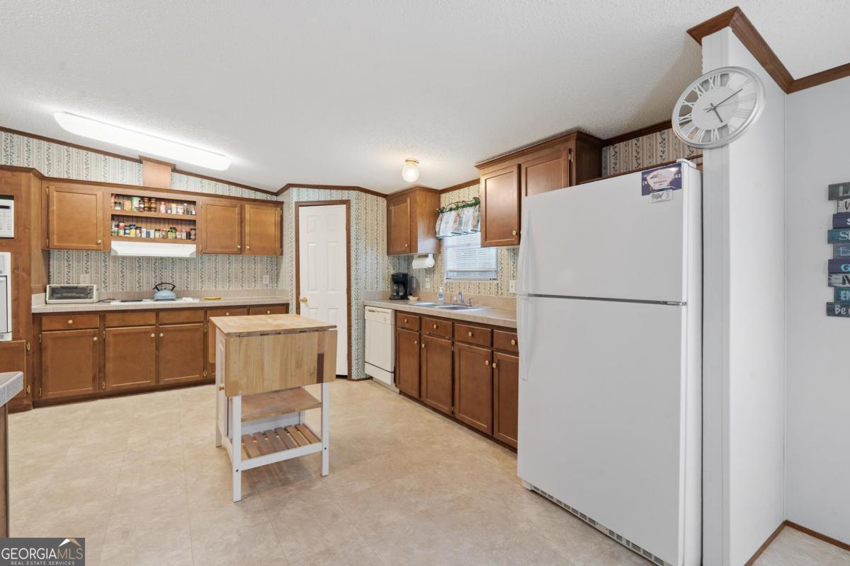 736 Susan Davis Road Sparta, GA 31087 - Photo 14 of 59