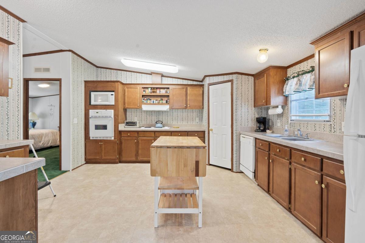 736 Susan Davis Road Sparta, GA 31087 - Photo 15 of 59