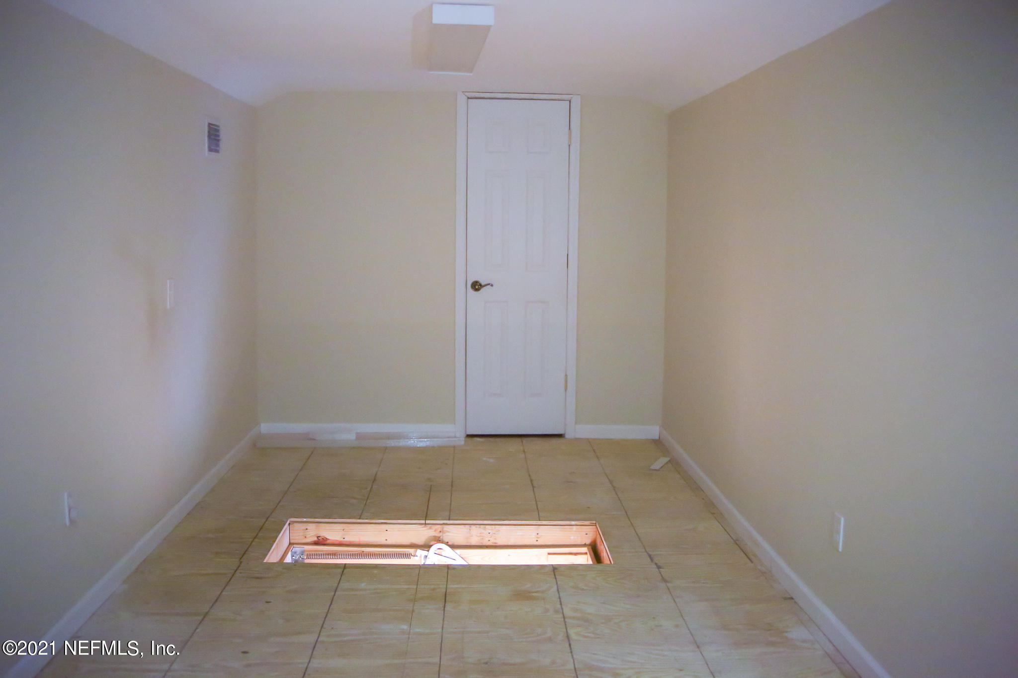 5424 Stanford Road Jacksonville, FL 32207 - Photo 24 of 29 AH3A7883