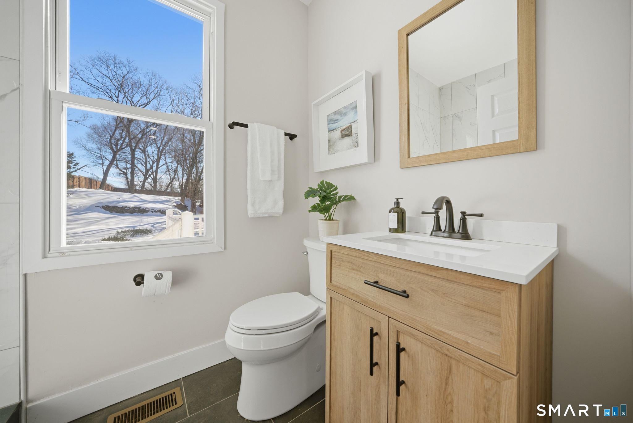 274 High Street Fairfield, CT 06824 - Photo 19 of 39