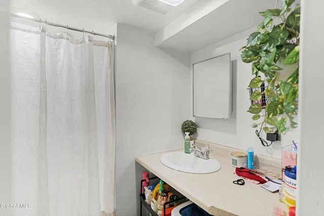 $615,000 | 21-23 Watervliet Avenue, Albany, NY 12206