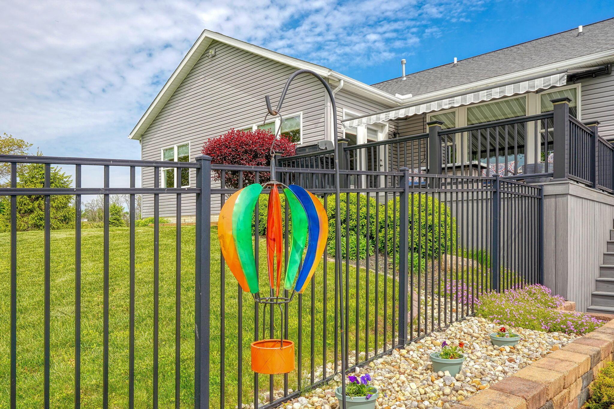 6223 Wilson Road Northwest Lancaster, OH 43130 - Photo 98 of 111 Aluminum fencing secures the pool area