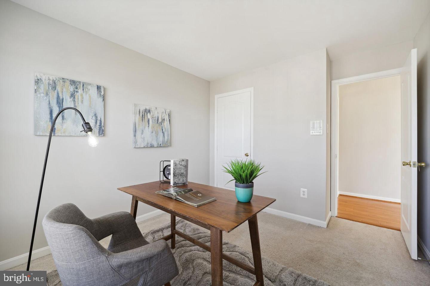 1116 Ring Bill Loop Upper Marlboro, MD 20774 - Photo 32 of 42 a workspace room with furniture and potted plant