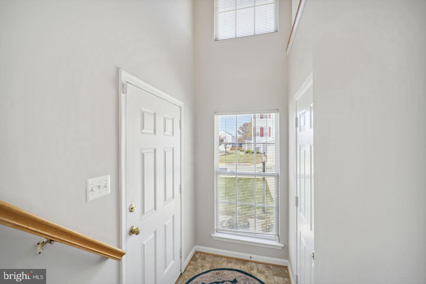 1116 Ring Bill Loop Upper Marlboro, MD 20774 - Photo 4 of 42 a view of front door