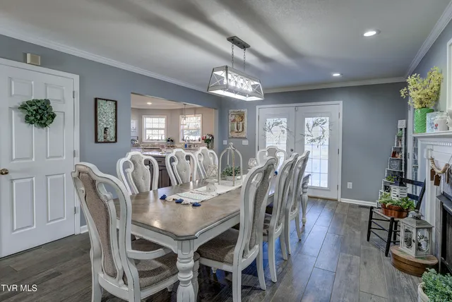 $599,900 | 308 Autumn Circle, Bluff City, TN 37618