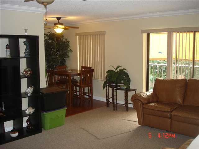 150 Pineview Road, Unit K8 Jupiter, FL 33469 - Photo 5 of 11 Additional Photo