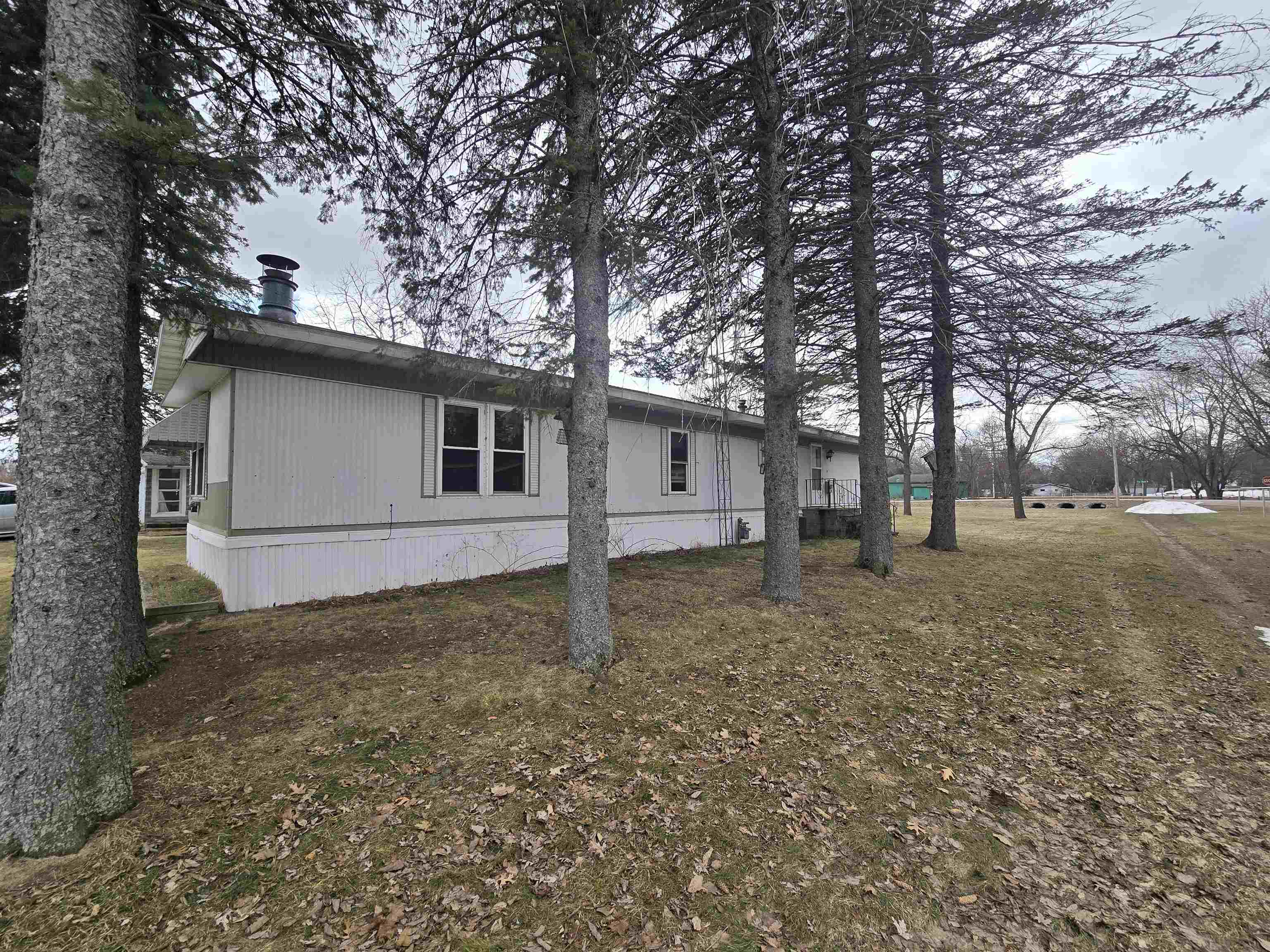 504 2nd Street Almond, WI 54909 - Photo 19 of 21