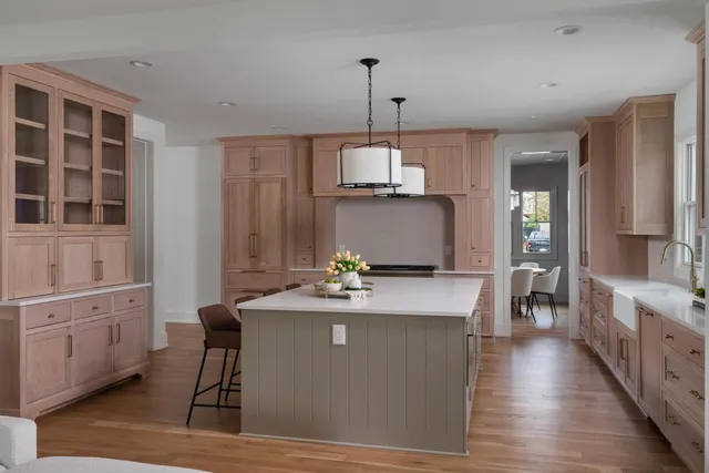 $2,949,000 | 929 Bradford Avenue, Nashville, TN 37204