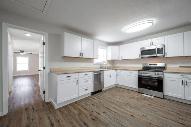 $2,250 | 8229 Patterson Road, Chattanooga, TN 37421