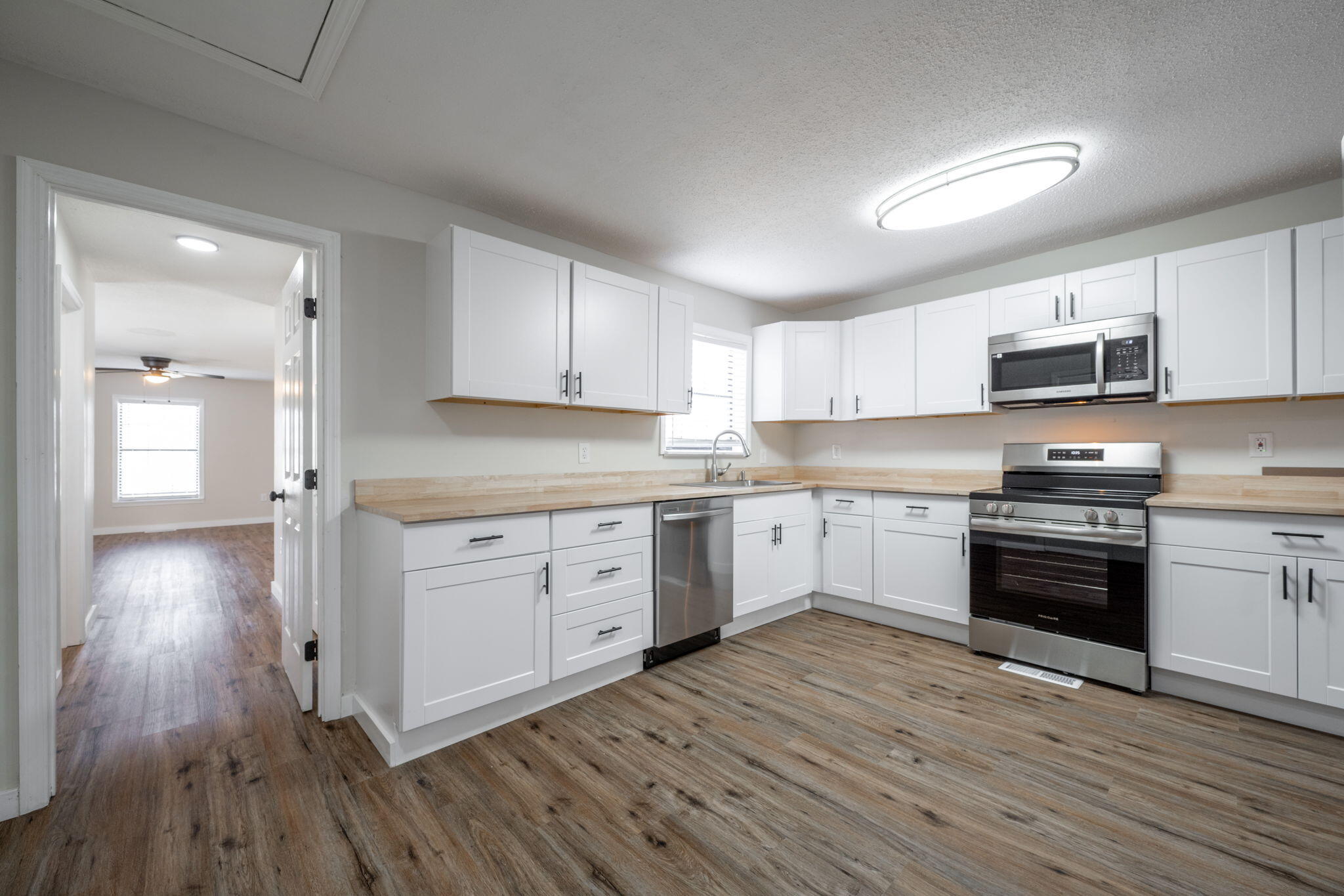 8229 Patterson Road Chattanooga, TN 37421 - Photo 13 of 35 8-web-or-mls-DSC_1315