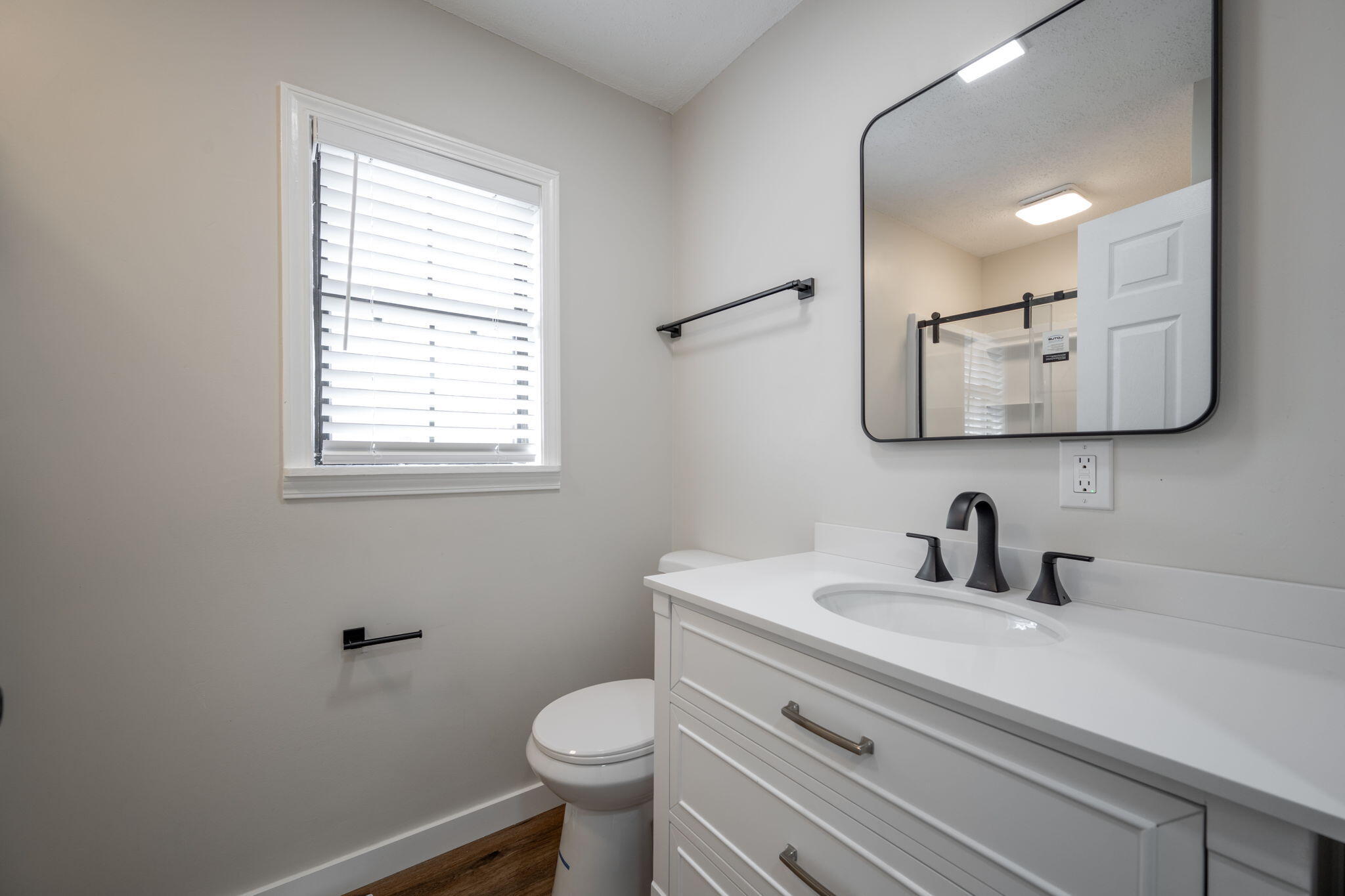 8229 Patterson Road Chattanooga, TN 37421 - Photo 19 of 35 6-web-or-mls-DSC_1309