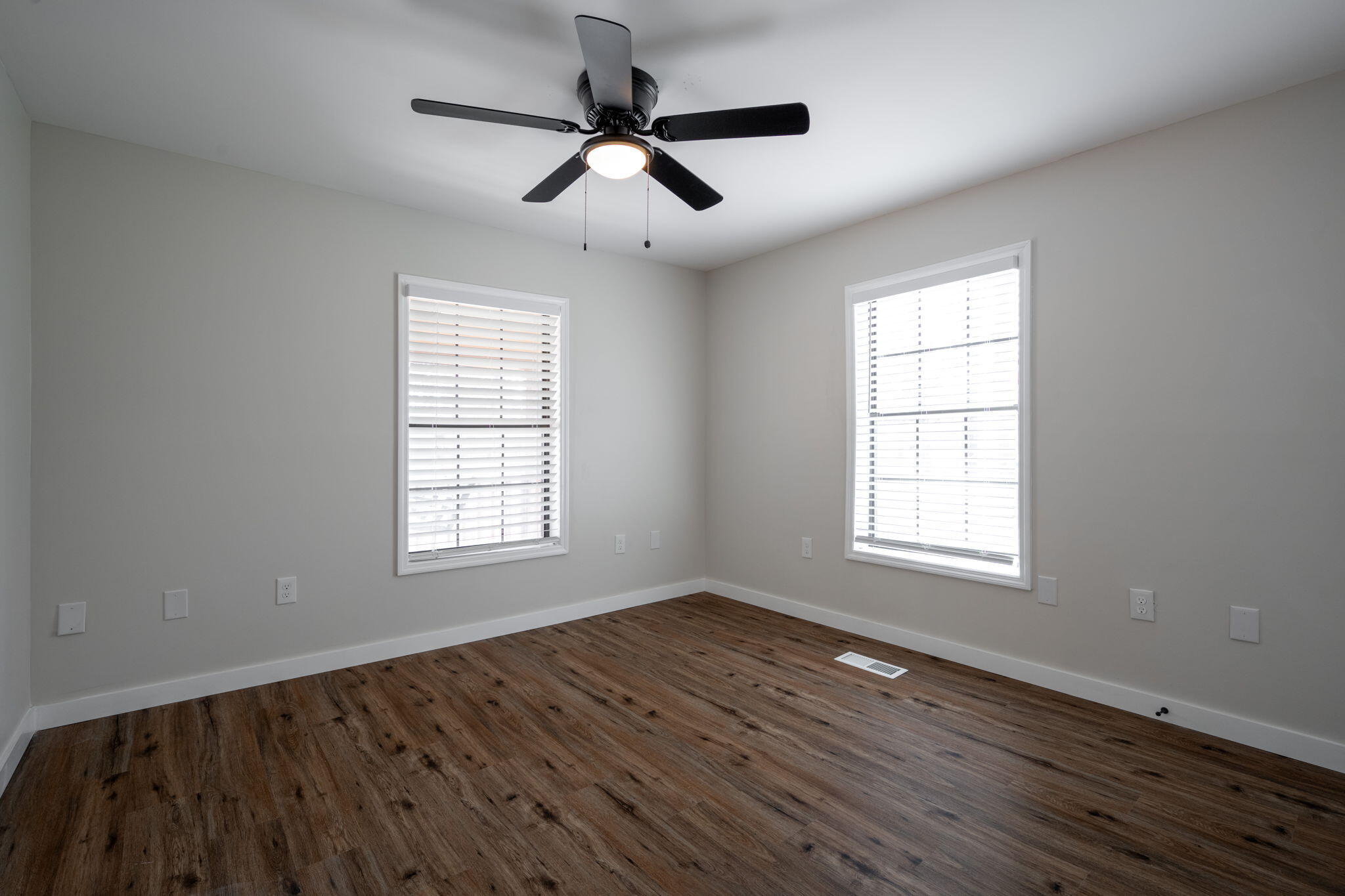 8229 Patterson Road Chattanooga, TN 37421 - Photo 21 of 35 17-web-or-mls-DSC_1342