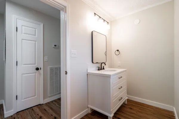 $2,095 | 8229 Patterson Road, Chattanooga, TN 37421
