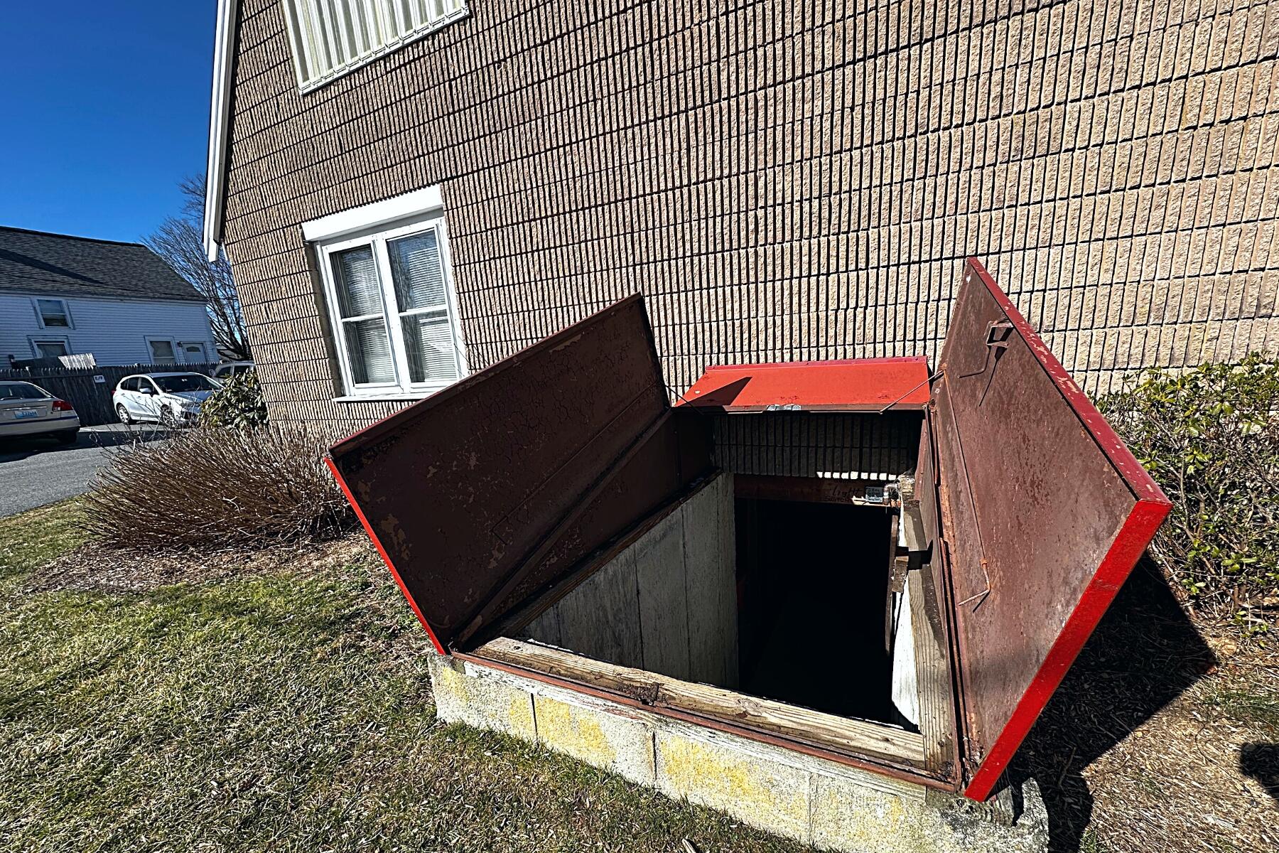 70 North Street, Unit E Hyannis, MA 02601 - Photo 20 of 29 a view of backyard from deck
