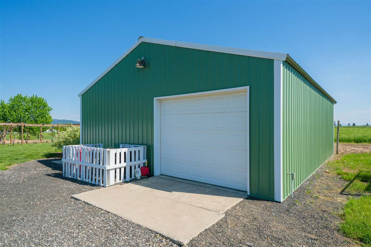 17909 North Dunn Road Colbert, WA 99005 - Photo 16 of 20