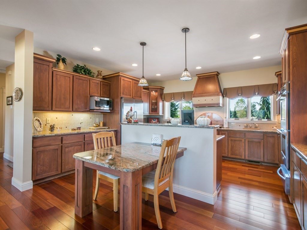 17909 North Dunn Road Colbert, WA 99005 - Photo 5 of 20