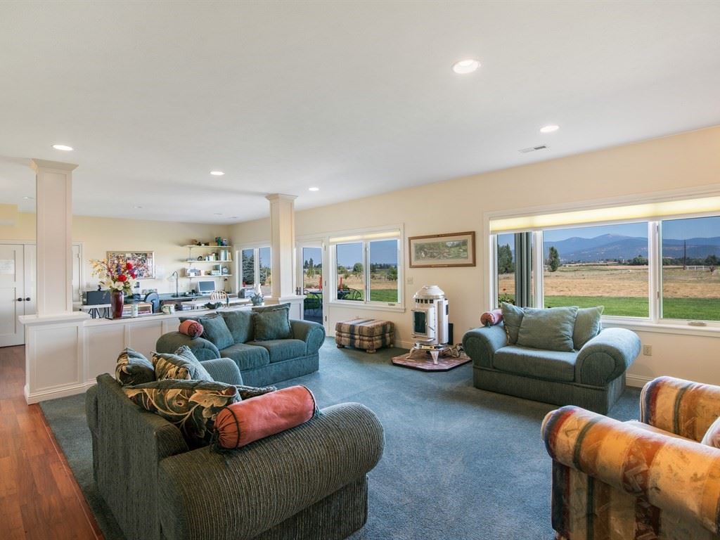 17909 North Dunn Road Colbert, WA 99005 - Photo 10 of 20