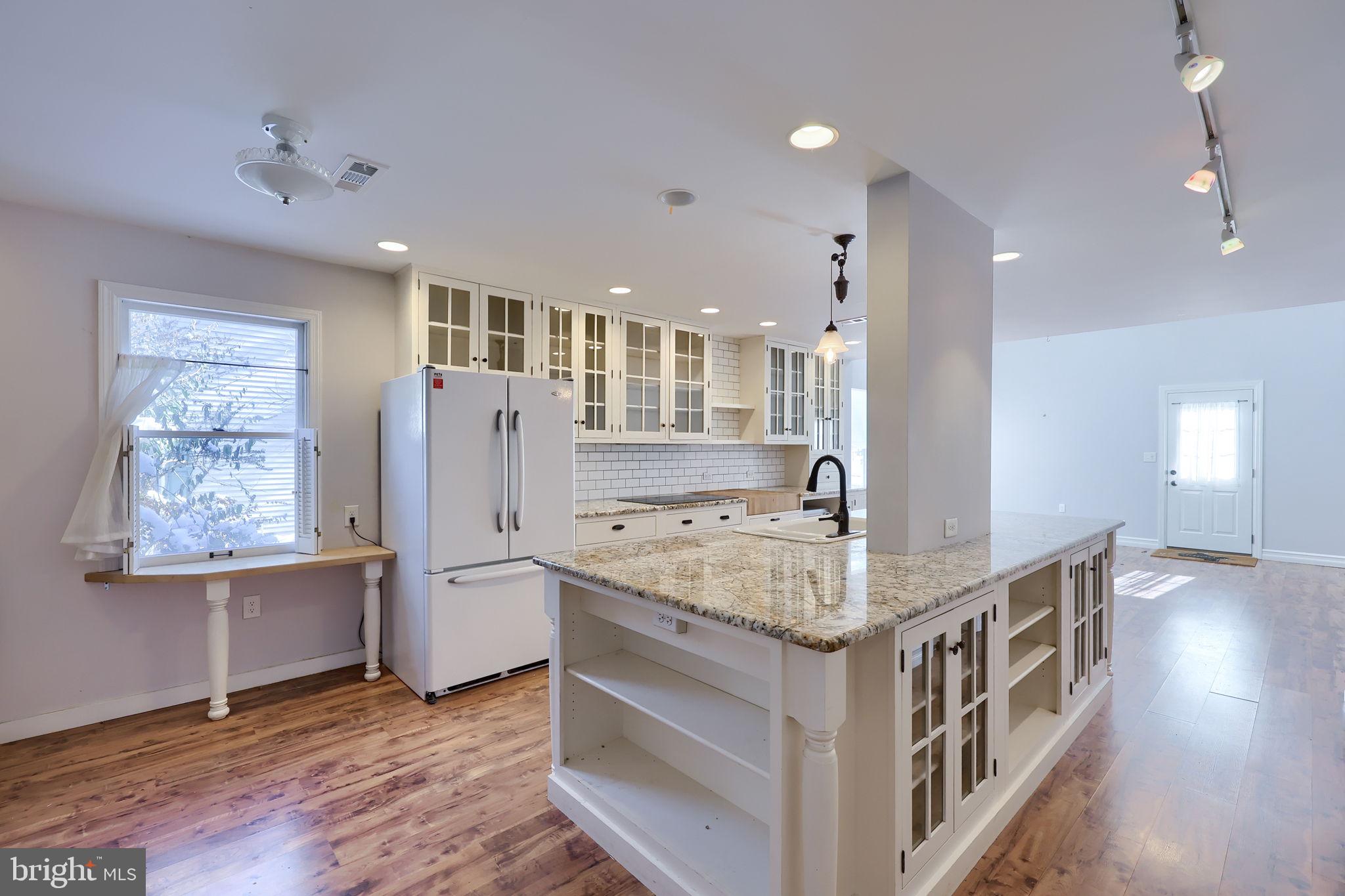 110 Pepperton Court Lititz, PA 17543 - Photo 12 of 32