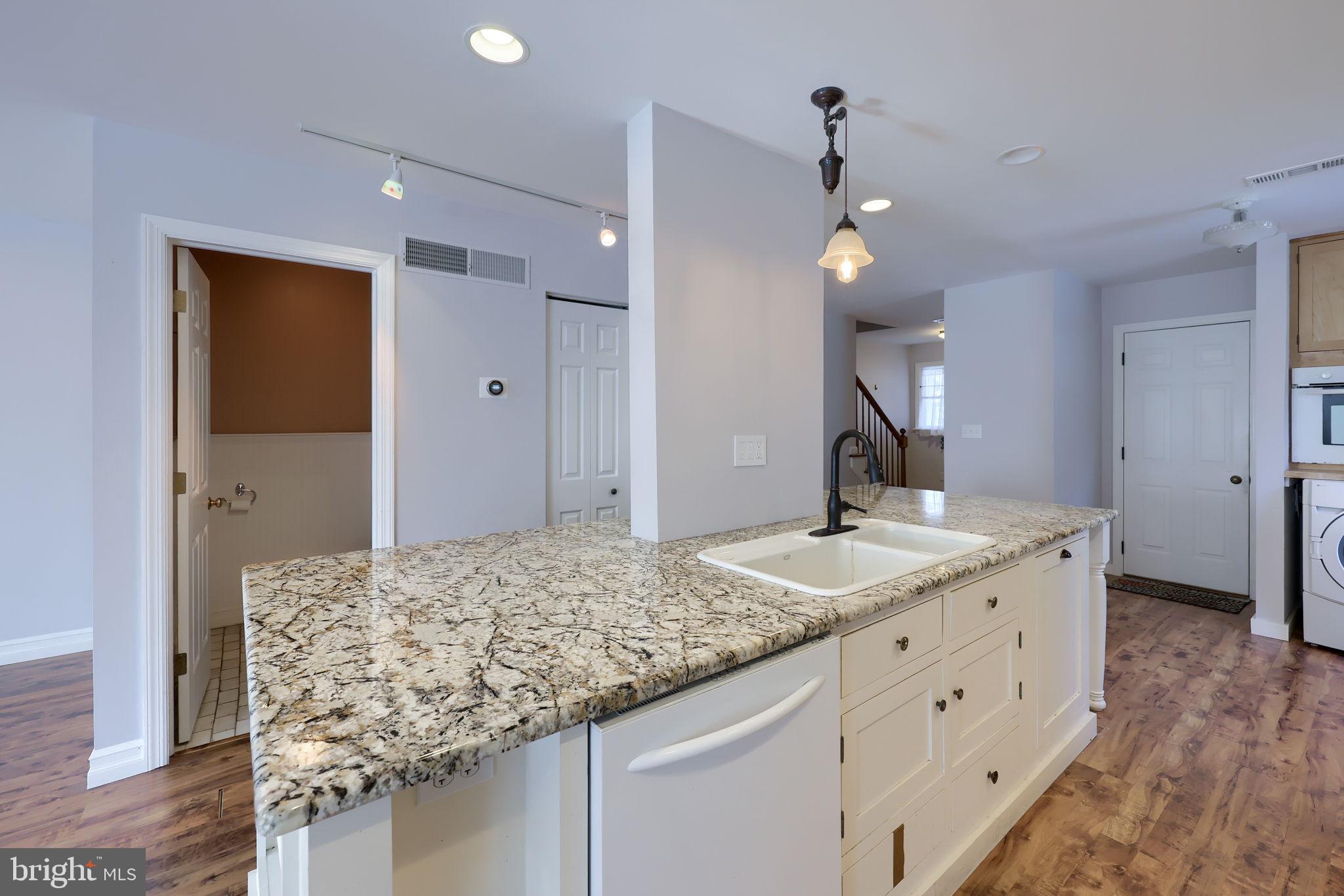 110 Pepperton Court Lititz, PA 17543 - Photo 14 of 32