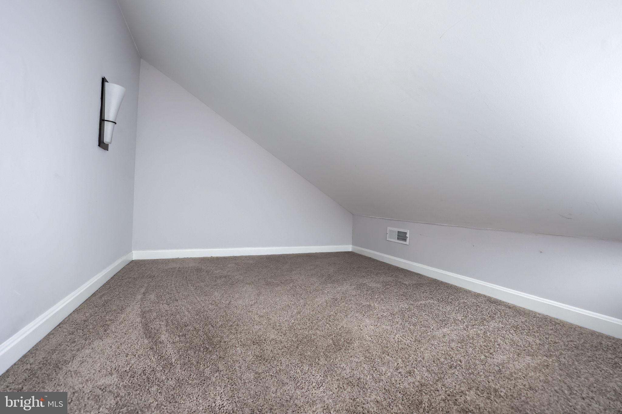 110 Pepperton Court Lititz, PA 17543 - Photo 20 of 32