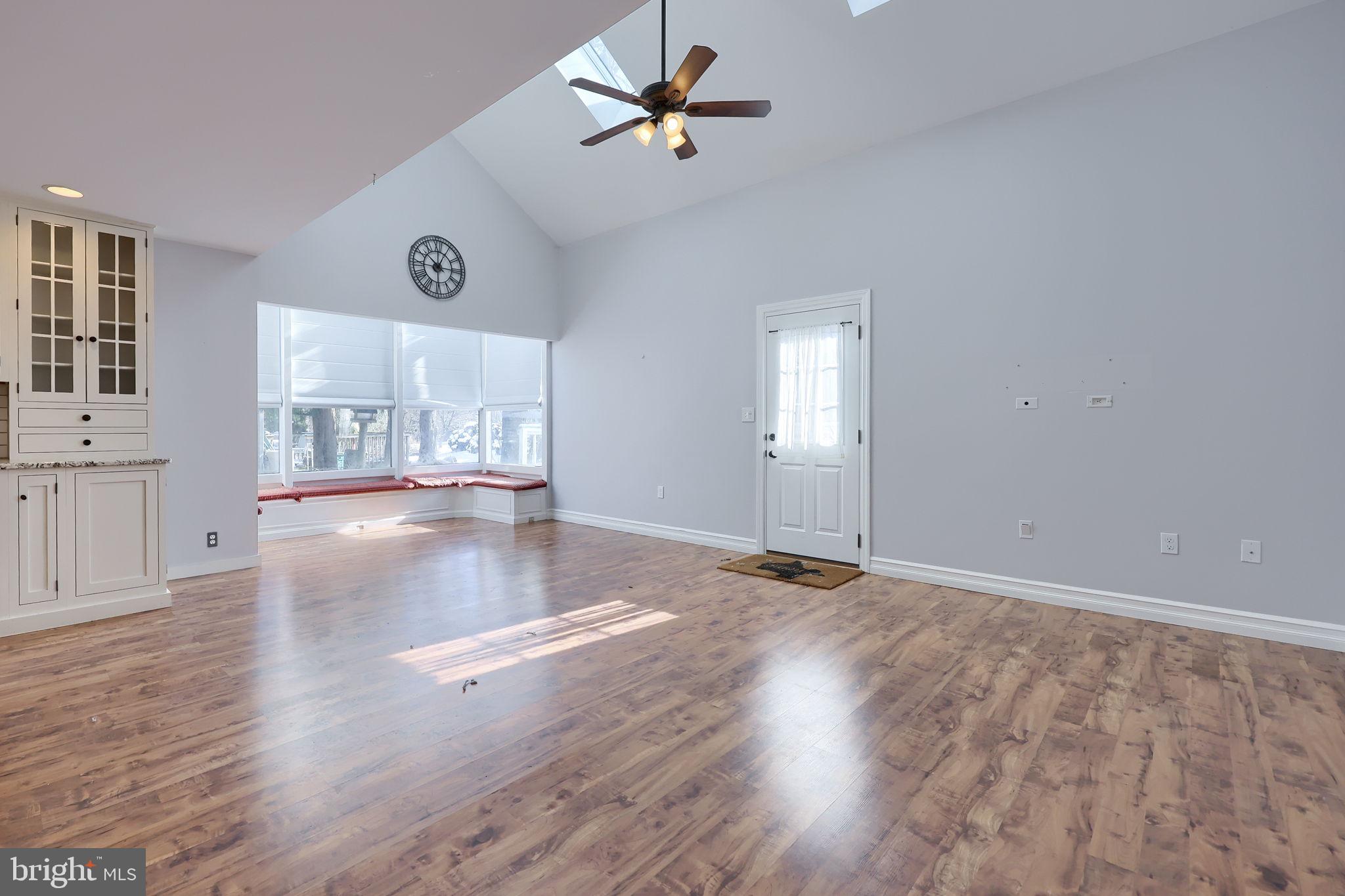 110 Pepperton Court Lititz, PA 17543 - Photo 6 of 32