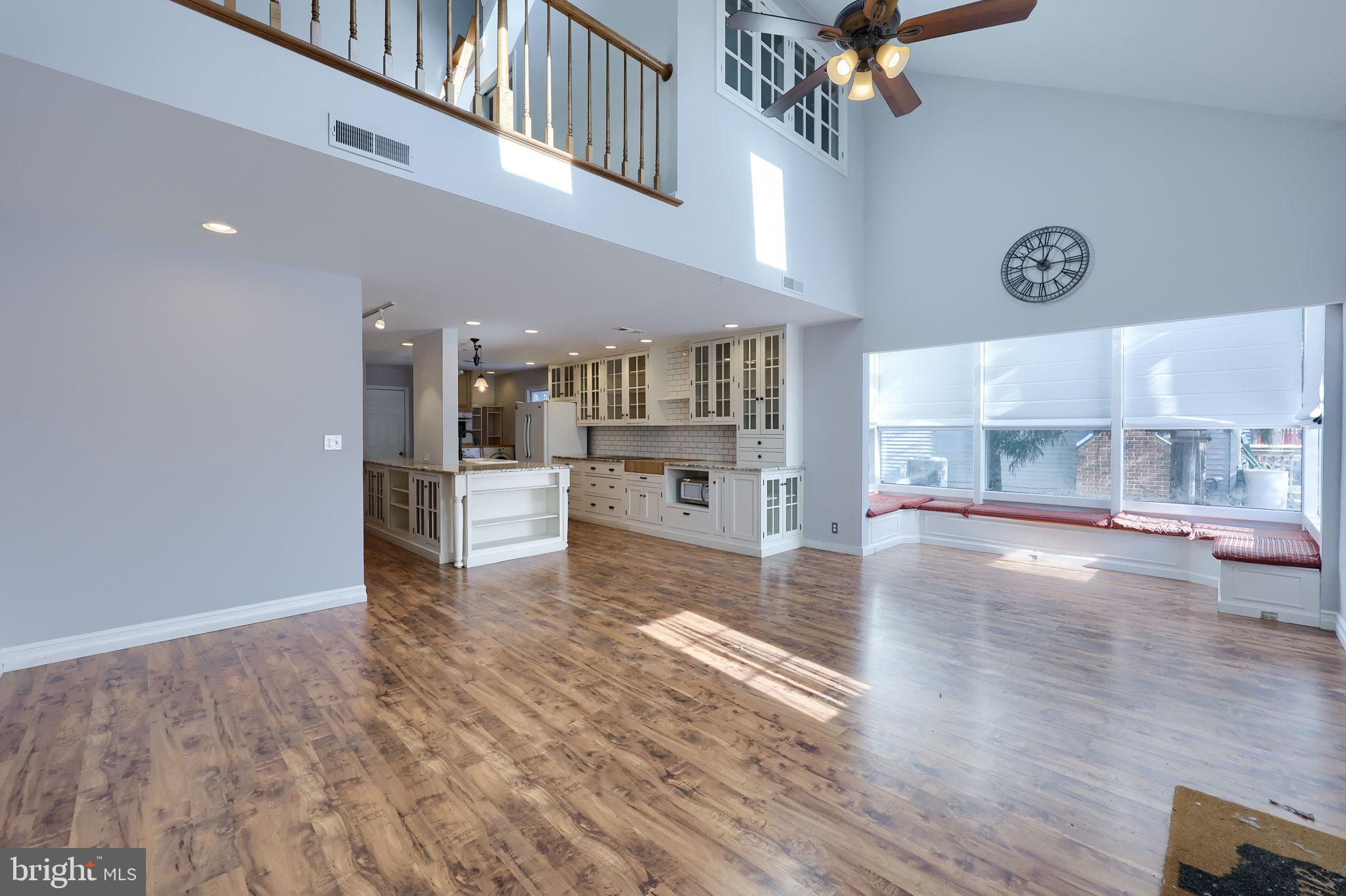 110 Pepperton Court Lititz, PA 17543 - Photo 7 of 32 Family Room with Vaulted Ceiling