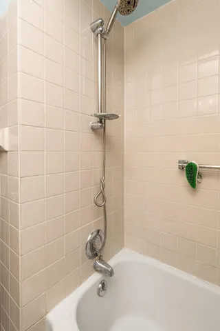 $279,900 | 2402 Piedmont Avenue, Duluth, MN 55811