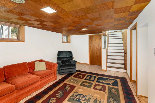 $279,900 | 2402 Piedmont Avenue, Duluth, MN 55811