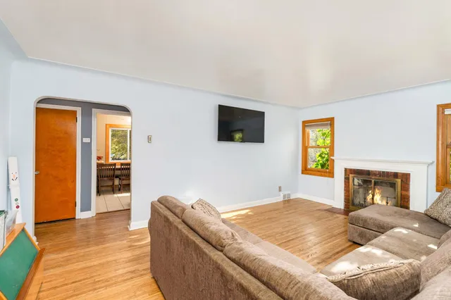 $279,900 | 2402 Piedmont Avenue, Duluth, MN 55811