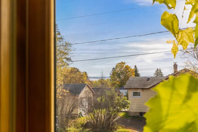 $279,900 | 2402 Piedmont Avenue, Duluth, MN 55811