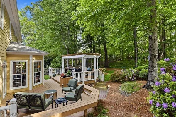 $630,000 | 4629 Jamesford Drive, Jamestown, NC 27282