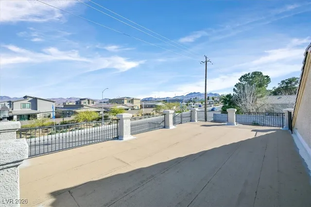 $4,000 | 391 East Kimberly Drive, Henderson, NV 89015