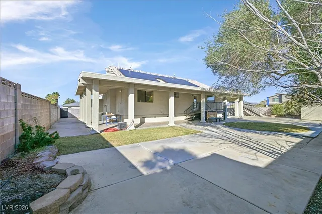 $4,000 | 391 East Kimberly Drive, Henderson, NV 89015