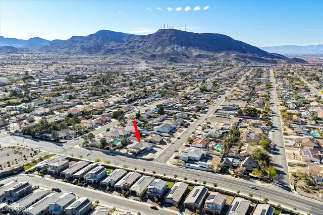 $4,000 | 391 East Kimberly Drive, Henderson, NV 89015