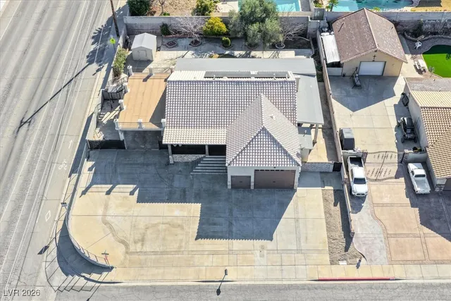 $4,000 | 391 East Kimberly Drive, Henderson, NV 89015