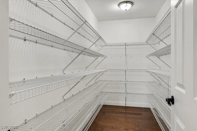 $4,000 | 391 East Kimberly Drive, Henderson, NV 89015