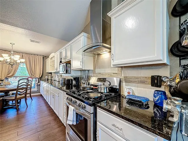 $414,700 | 14770 Southwest 30 Place, Ocala, FL 34481