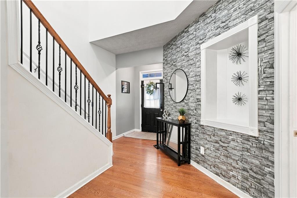620 Oleander Way Canton, GA 30114 - Photo 7 of 54 Gallery Image 7