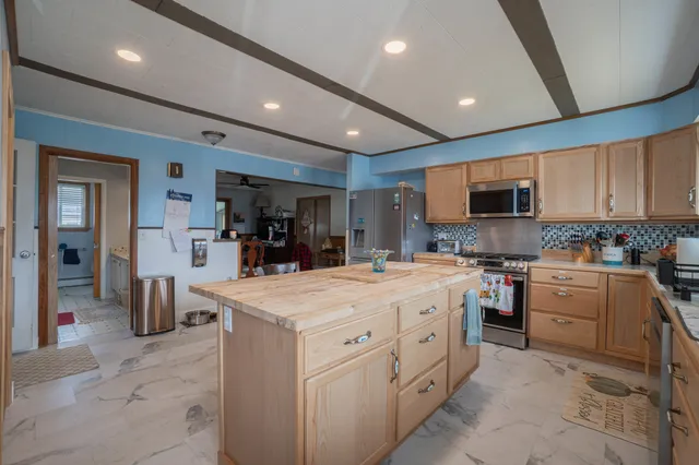 $210,000 | 3 County Street, East Millinocket, ME 04430