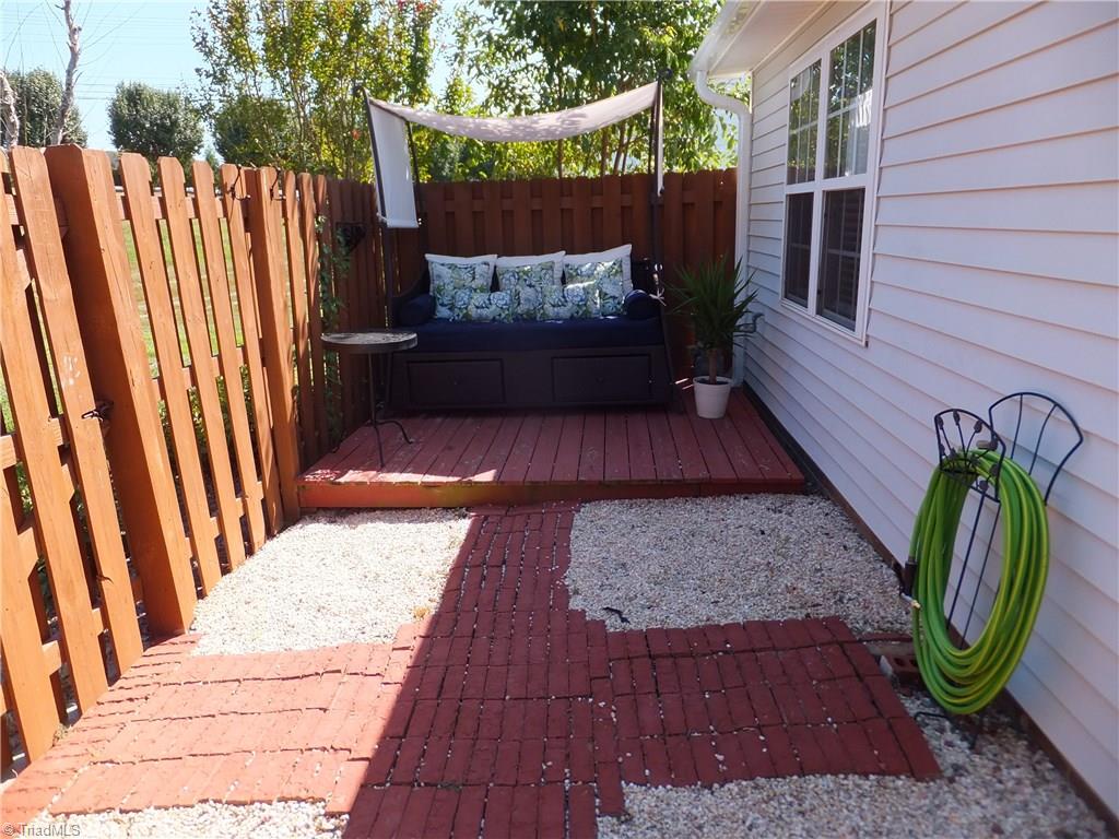 4420 Single Tree Lane High Point, NC 27265 - Photo 16 of 17 Patio