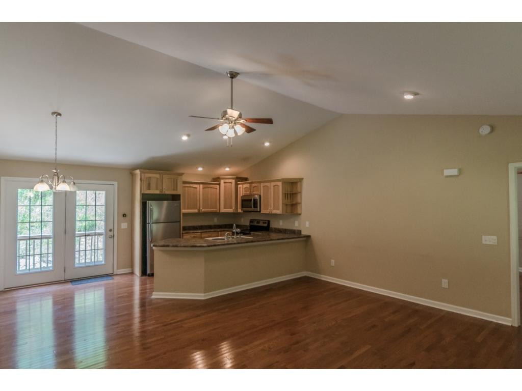 411 Humphreys Road Watauga, TN 37694 - Photo 8 of 18 Photo 8