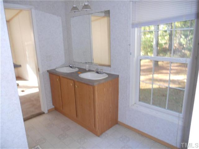 91 Fields Way Coats, NC 27521 - Photo 6 of 14