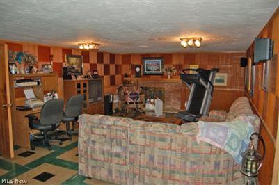 30110 Bolingbrook Road Pepper Pike, OH 44124 - Photo 22 of 25