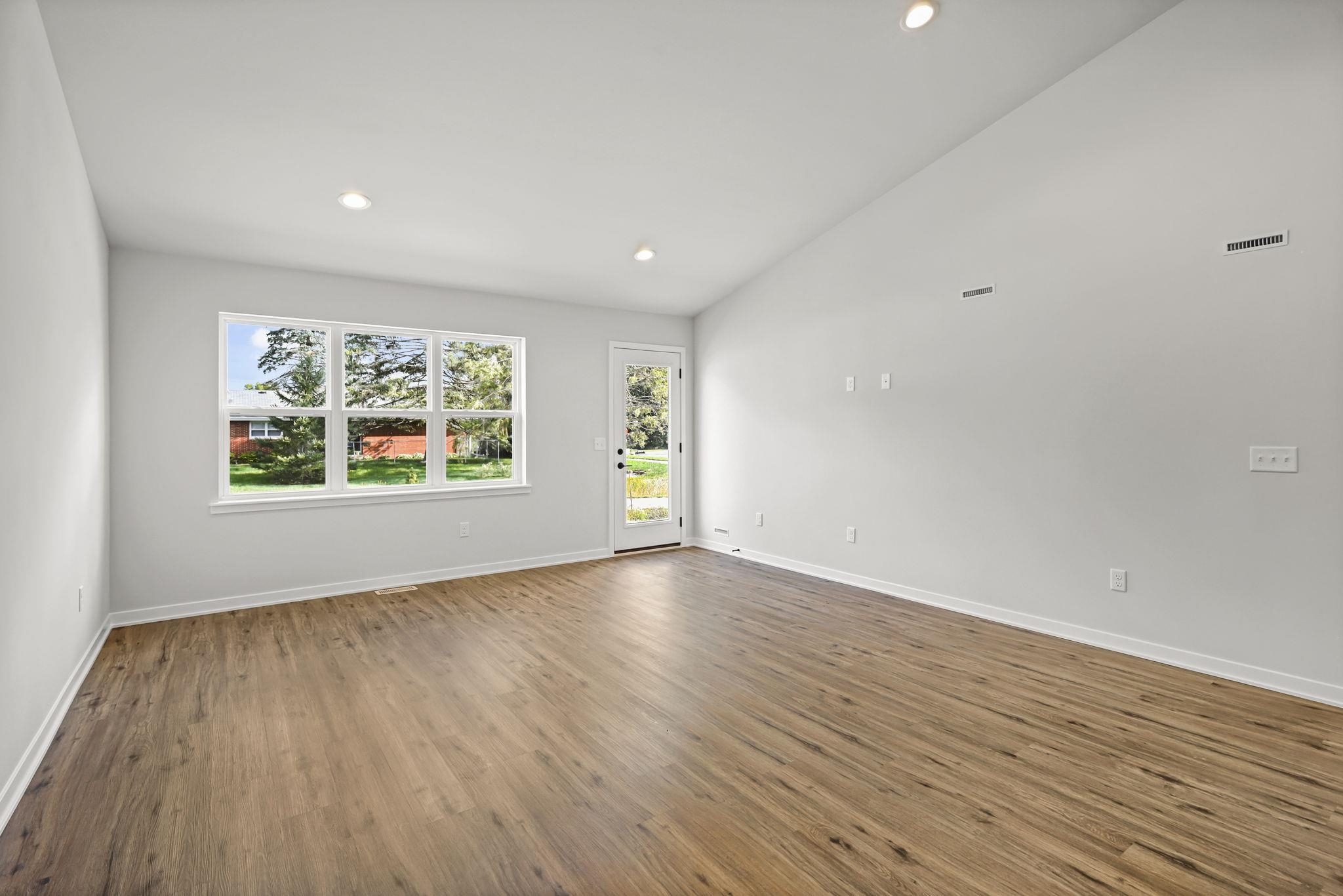 400 Orchid Stoughton, WI 53589 - Photo 13 of 31