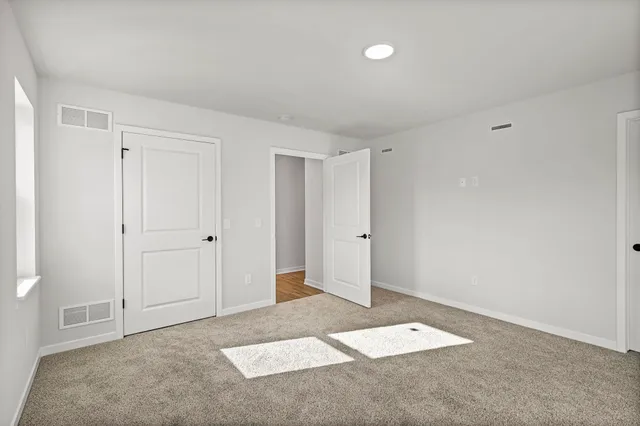 $429,900 | 400 Orchid, Stoughton, WI 53589